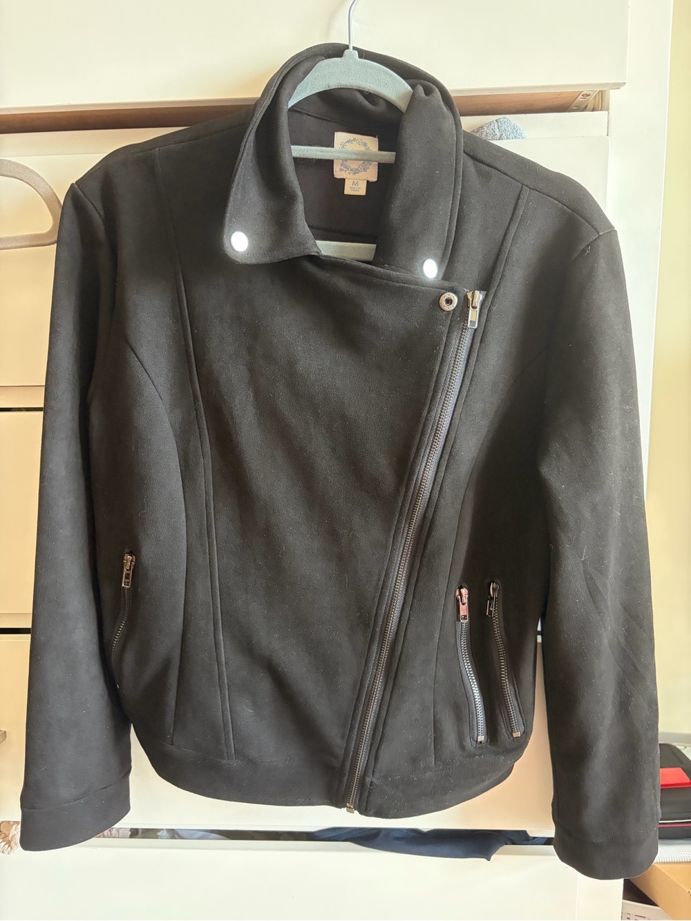 Women's Asymmetric Zip Jacket -Black